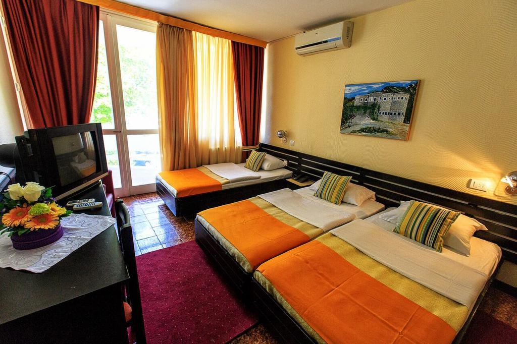 Hotel Korali Sutomore Dış mekan fotoğraf