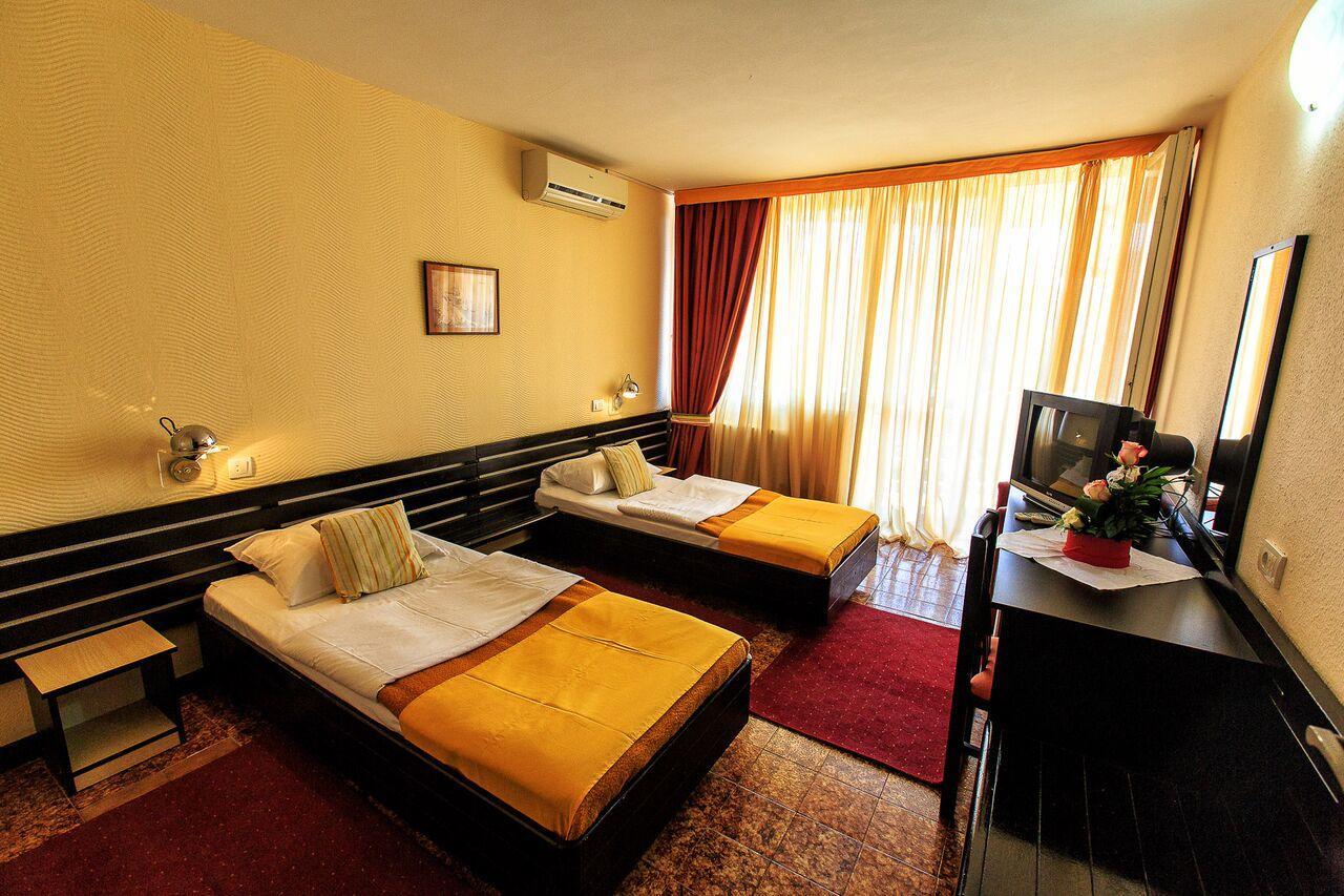 Hotel Korali Sutomore Dış mekan fotoğraf